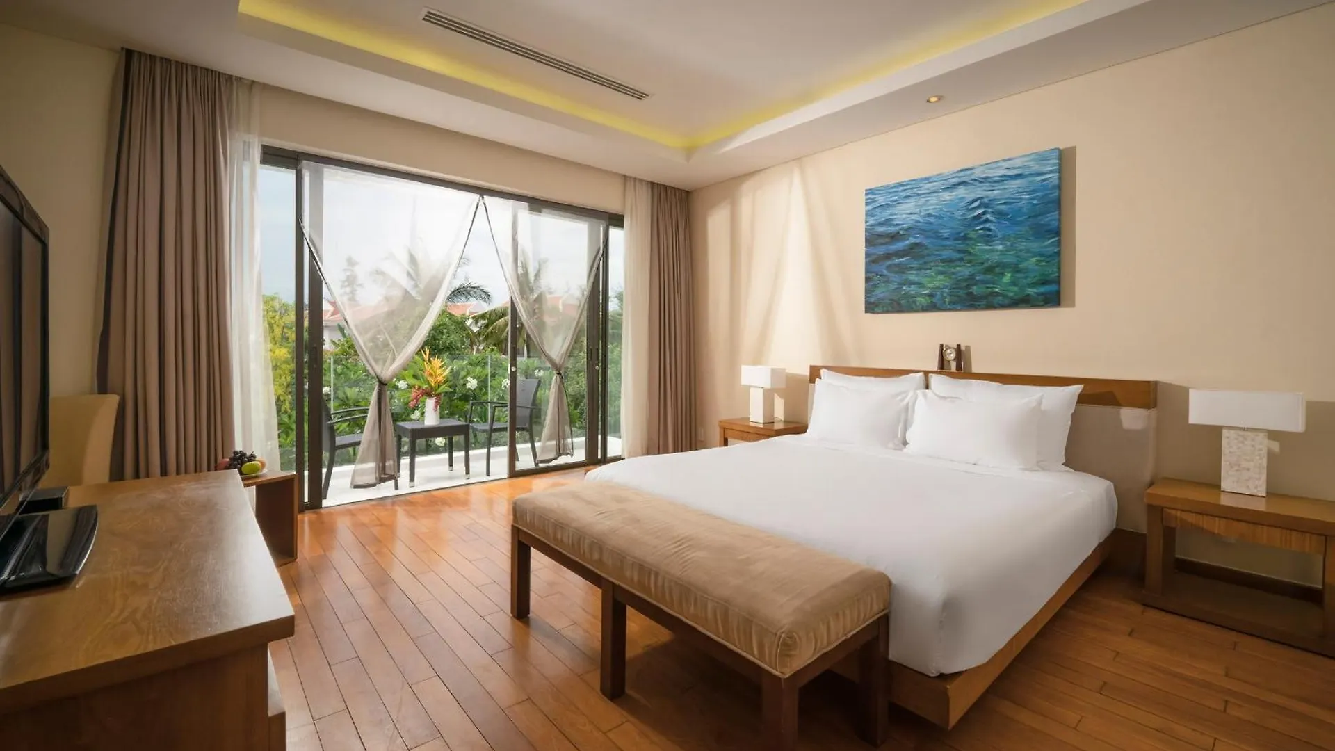 Villa San Vuon Lon Dn Da Nang